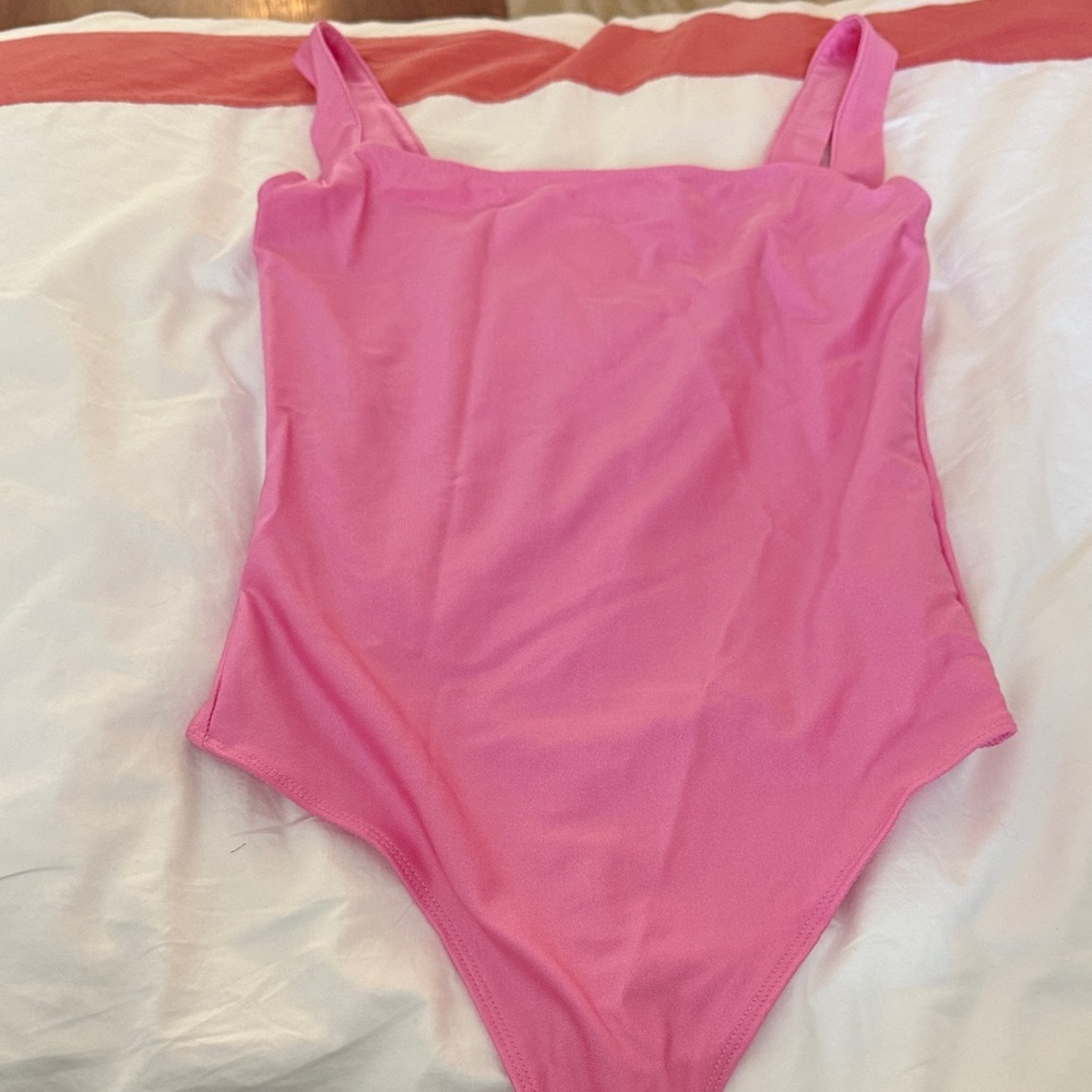 GOOD AMERICAN HOT PINK BODYSUIT - size M